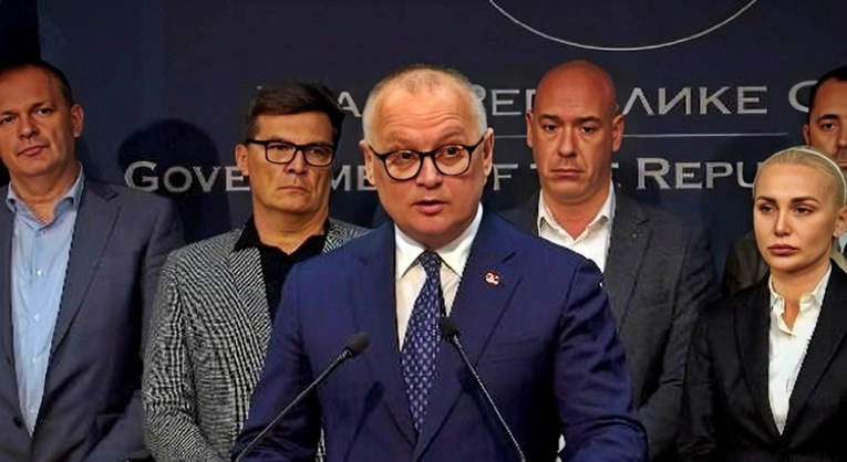 Ministar graditeljstva Srbije daje ostavku